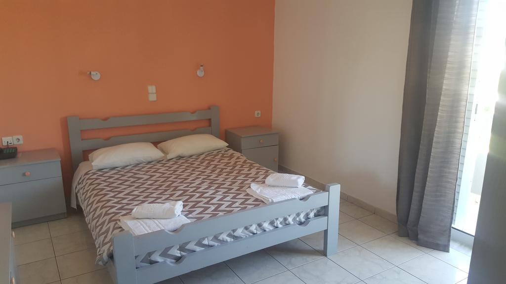 Michel Apartments Amoudara Lasithiou Екстериор снимка