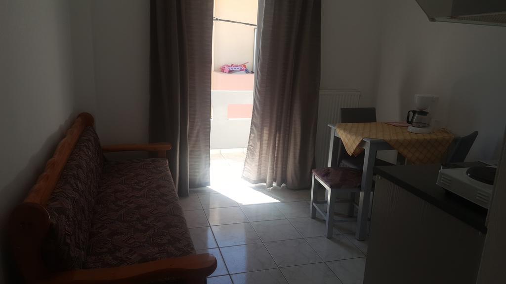 Michel Apartments Amoudara Lasithiou Екстериор снимка