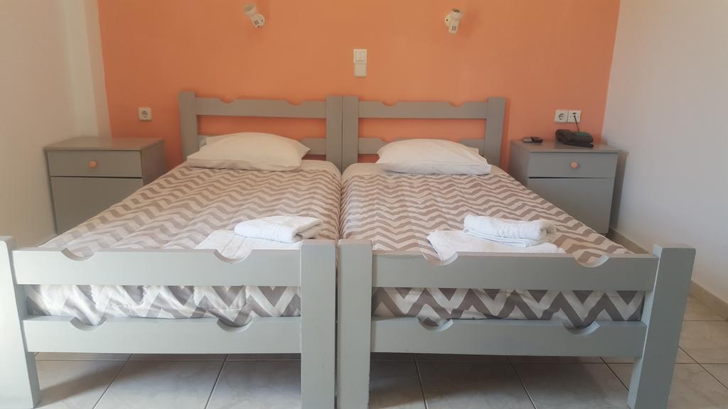 Michel Apartments Amoudara Lasithiou Екстериор снимка