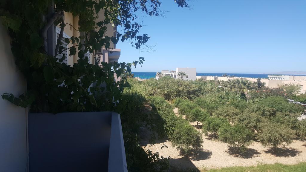 Michel Apartments Amoudara Lasithiou Екстериор снимка